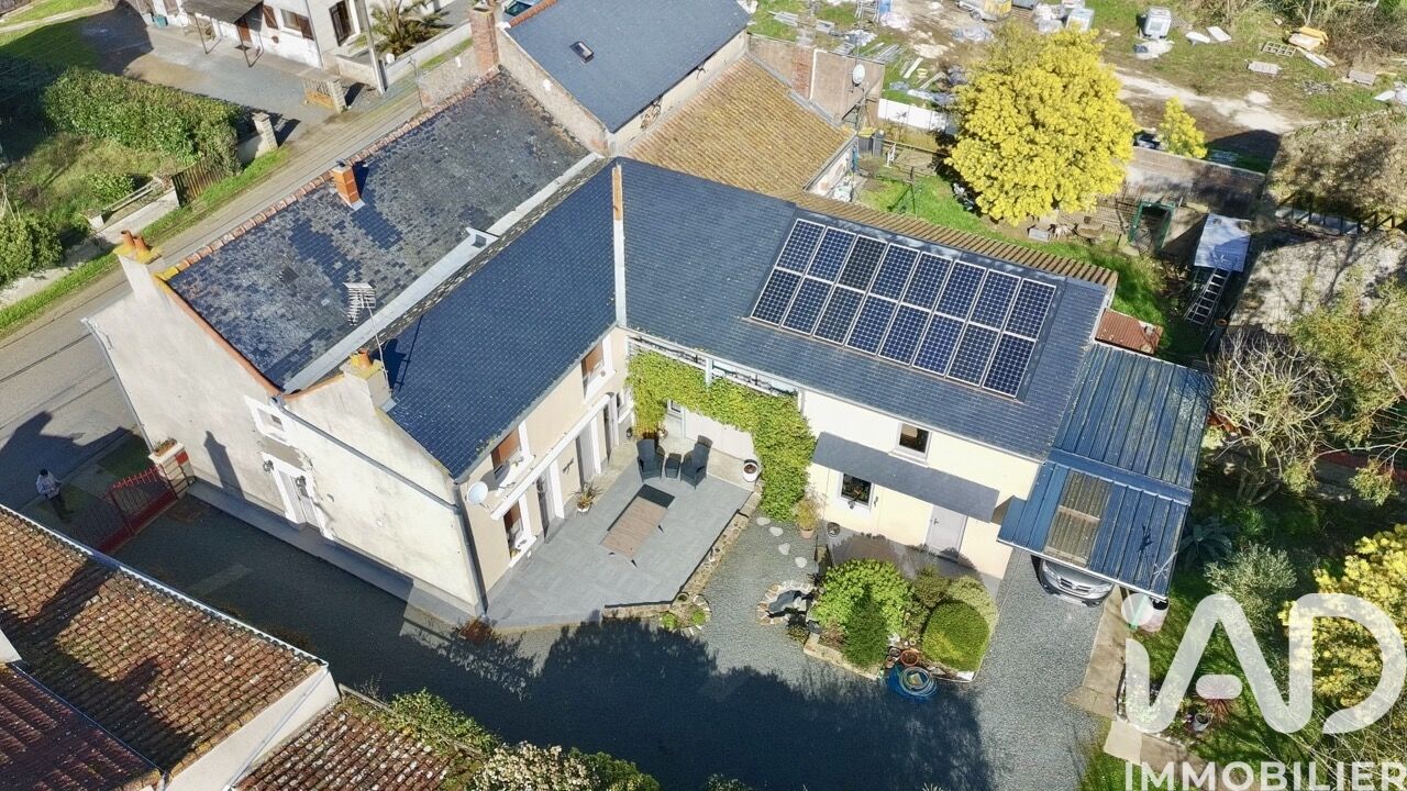 Cersay - 243m² - 8p. - 6ch.