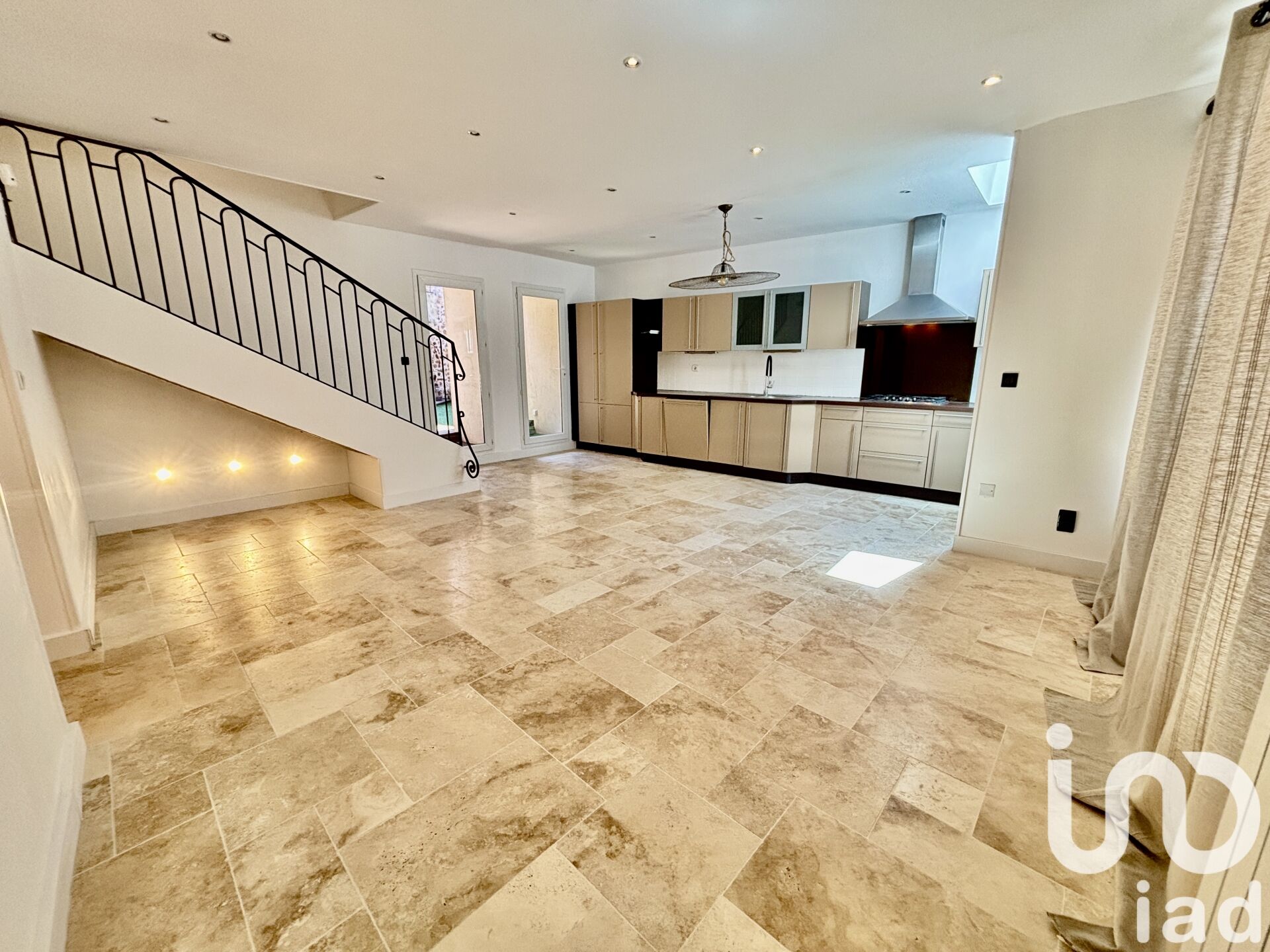 Vente Maison/villa 4 pièces - Photo 2