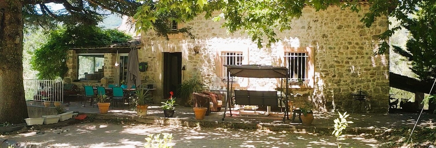 Maison 9 Pièces 314 m² à vendre à Bargemon (83830)