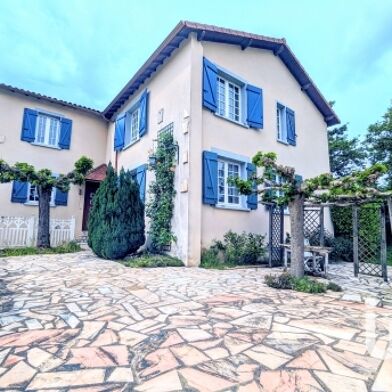 Maison 8 pièces 280000 €