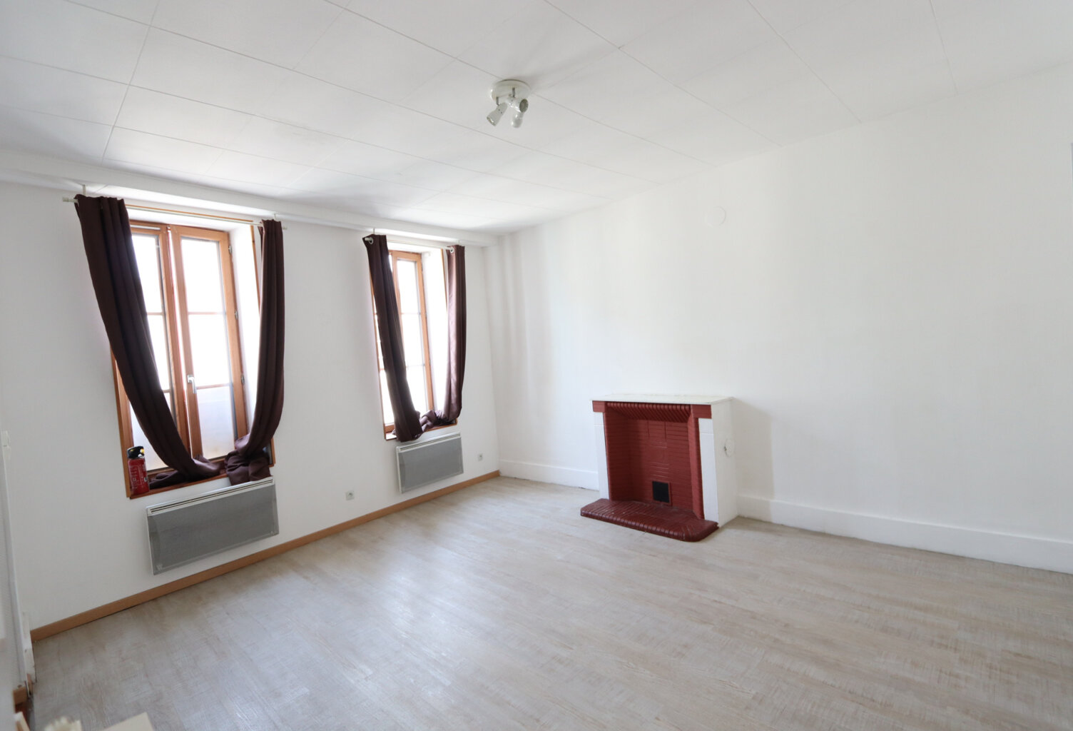 Coeur de ville, appartement T2 rénové — photo 1