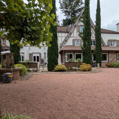 Maison 16 pièces 610000 €