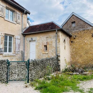 Appartement 4 pièces 220000 €