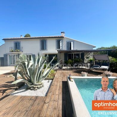 Maison 5 pièces 695000 €