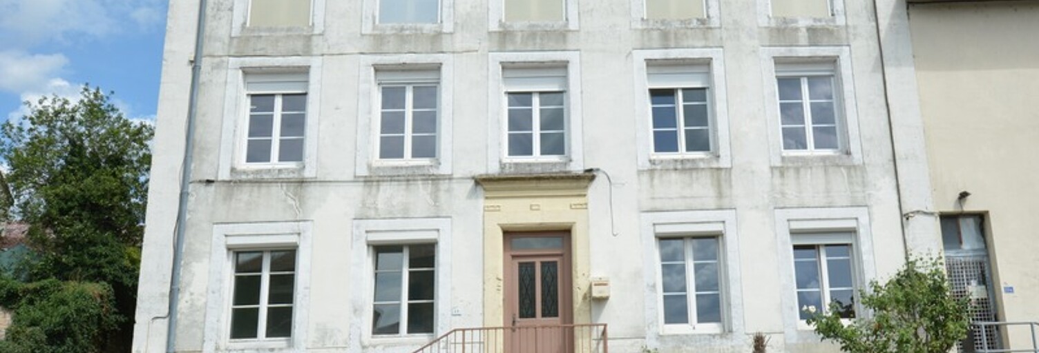 Immeuble  255 m² à vendre à Stenay (55700)