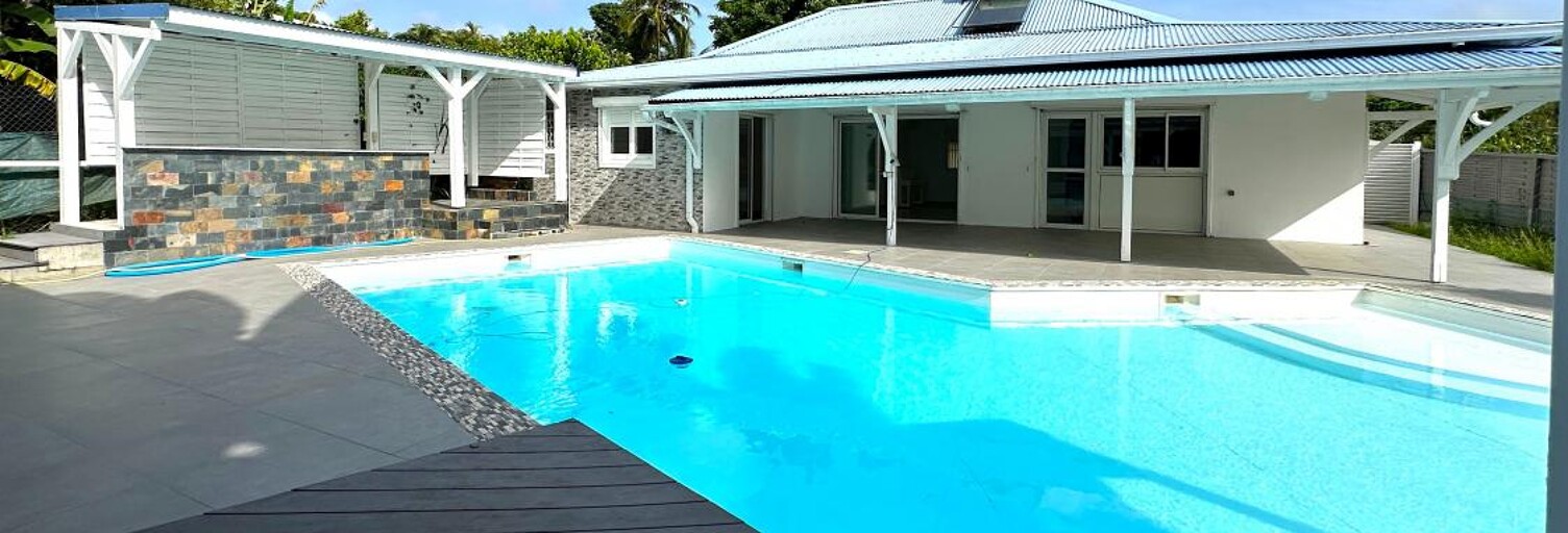 Bureau 5 Pièces 171 m² à vendre à La Trinité (97220)