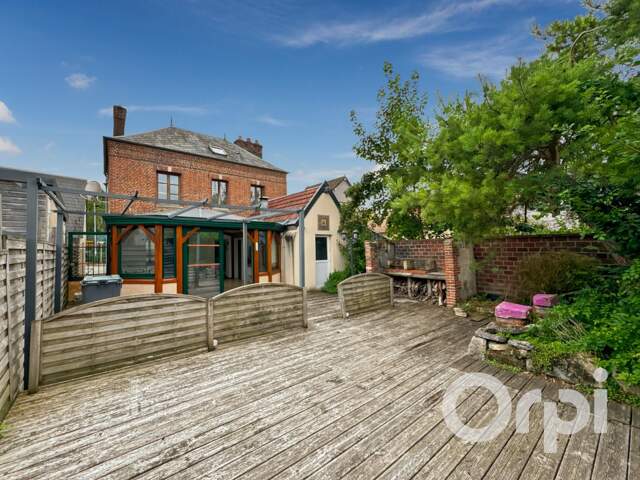 Maison À Vendre — photo du bien