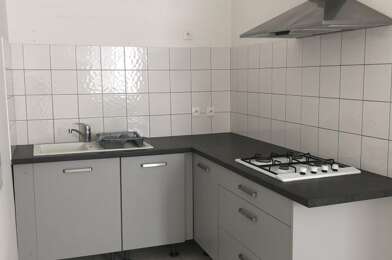 Appartement 3 pièces 750 €