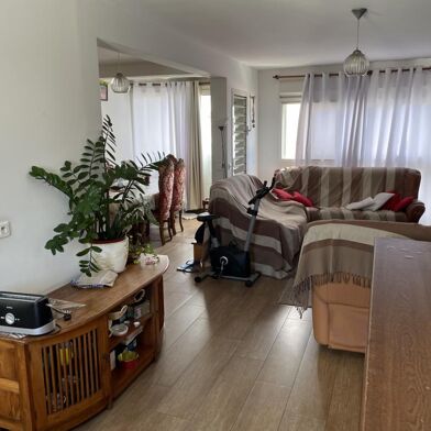 Appartement 5 pièces 229990 €