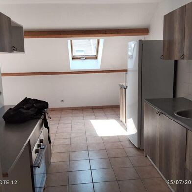 Appartement 5 pièces 220000 €