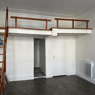 Immeuble  486920 €