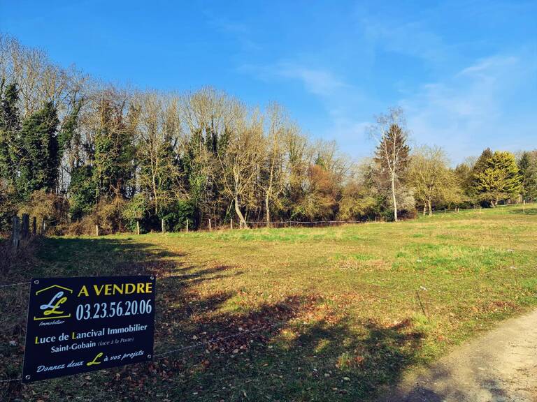 Terrain à construire  1042 m²  — photo 1