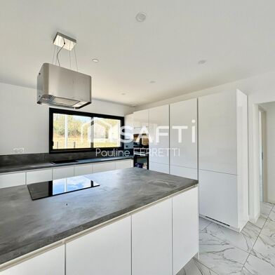 Maison 4 pièces 339000 €