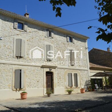 Maison 15 pièces 1499000 €