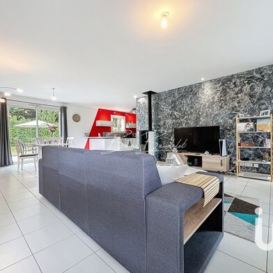 Maison 5 pièces 299000 €