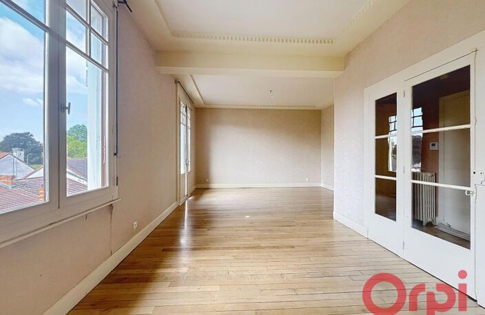 VICHY - QUARTIER FRANCE - T3 - 2 BALCONS - 112 m2 — photo 3