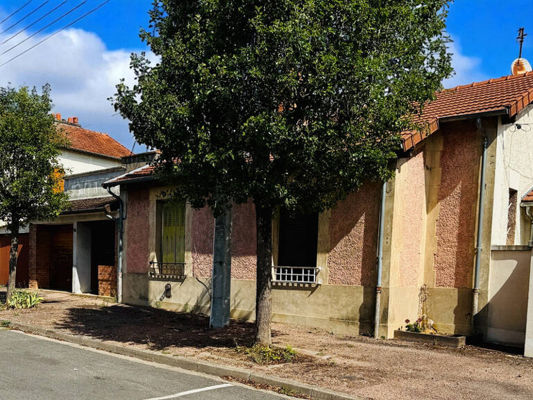 Maison à vendre 10 pièces VARENNES VAUZELLES (58) — photo 1