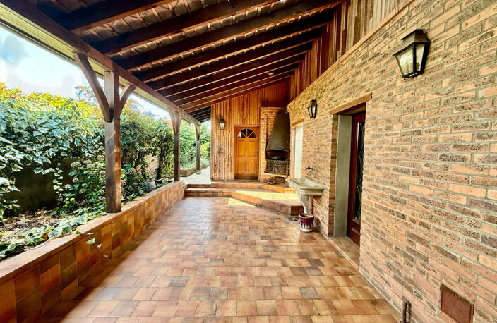 Maison à vendre 10 pièces VARENNES VAUZELLES (58) — photo 3