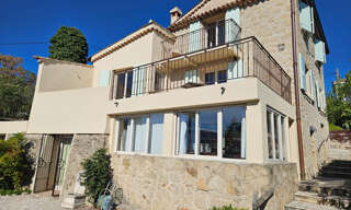 Maison 3 Pièces 135 m² à vendre à Berre-les-Alpes (06390)