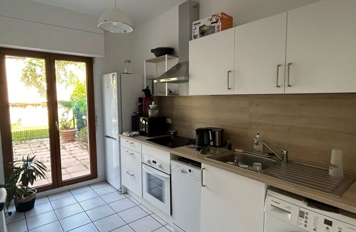 A LOUER - Appartement 3 pièces CHARTRES avec garage et terrasse — photo 4