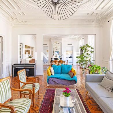 Appartement 5 pièces 840000 €