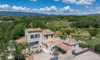 Maison 15 Pièces 400 m² à vendre à Lourmarin (84160)