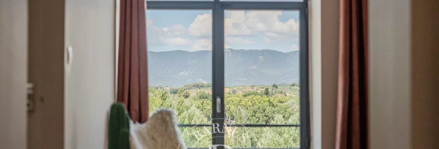 Maison 15 Pièces 400 m² à vendre à Lourmarin (84160)