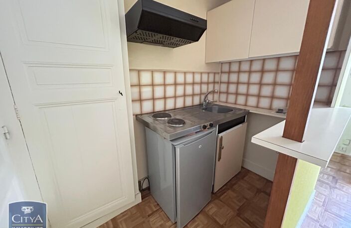 Location appartement 1 pièce 23 m² à Tours (37000) — photo 4