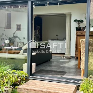 Maison 8 pièces 399000 €