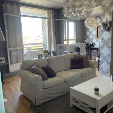 Appartement 5 pièces 132000 €