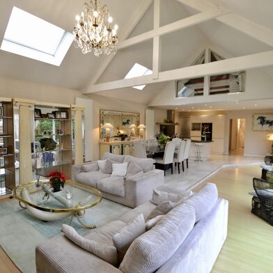 Maison 8 pièces 595000 €