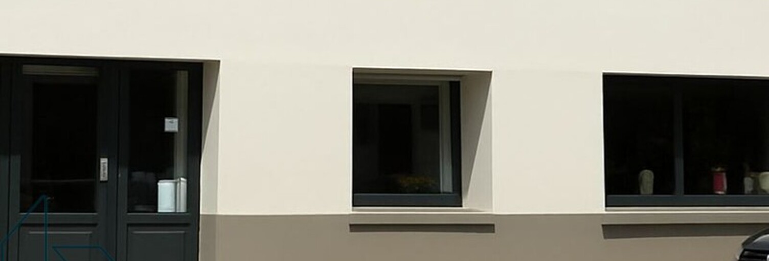 Commerce  100 m² à louer à Vannes (56000)