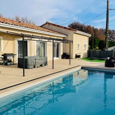 Maison 5 pièces 379000 €