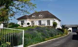 Maison 15 Pièces 280 m² à vendre à Couture-d'Argenson (79110)