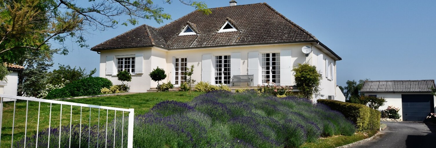 Maison 15 Pièces 280 m² à vendre à Couture-d'Argenson (79110)