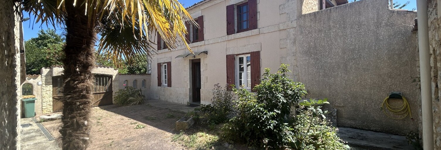 Maison 5 Pièces 145 m² à vendre à Annepont (17350)