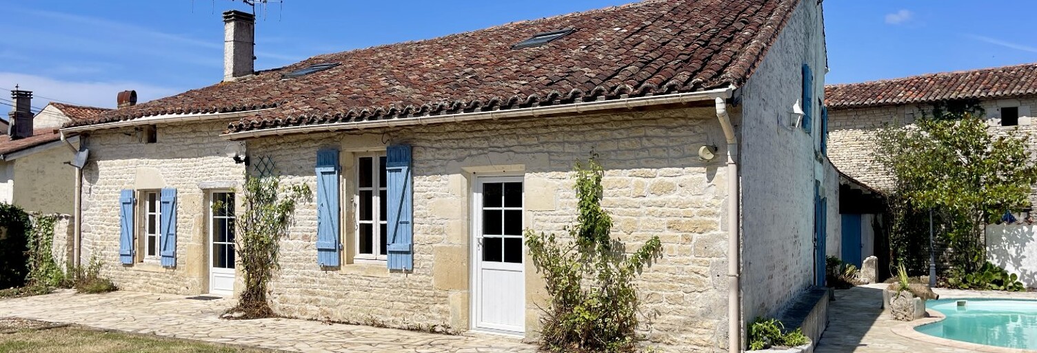 Maison 6 Pièces 172 m² à vendre à Fontaine-Chalendray (17510)