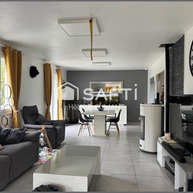 Maison 6 pièces 257000 €