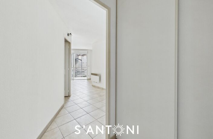 Appartement en résidence — photo 4