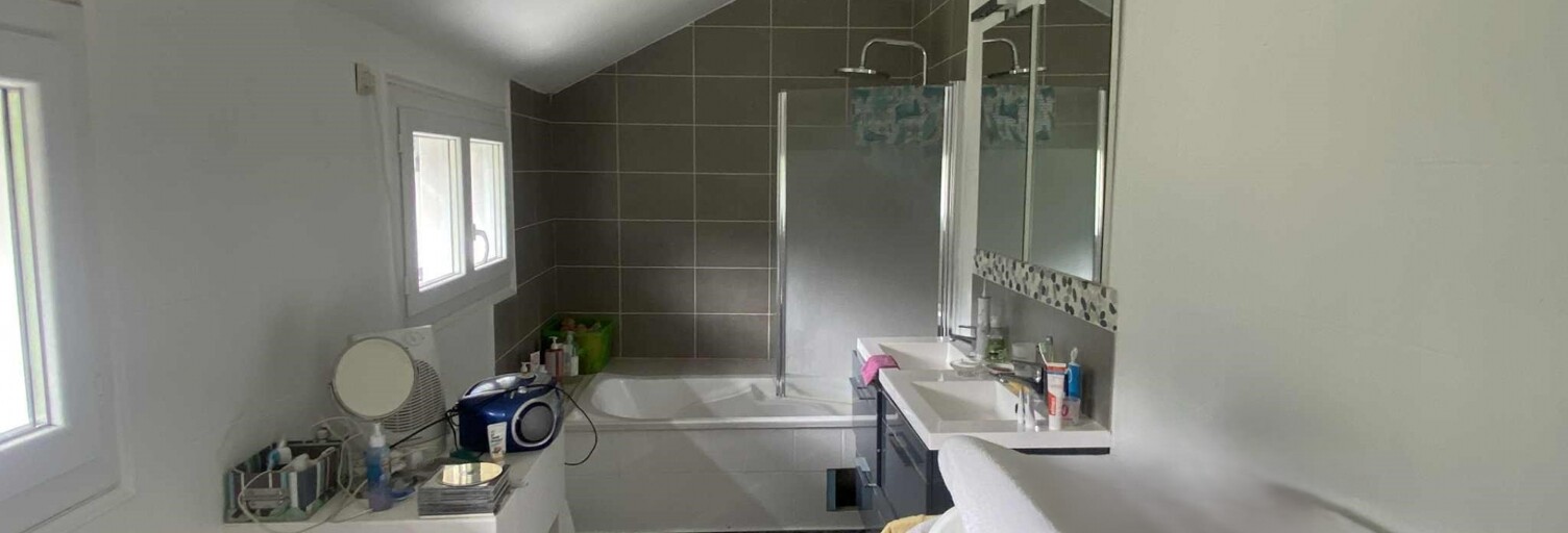 Maison 5 Pièces 159 m² à vendre à Aydius (64490)