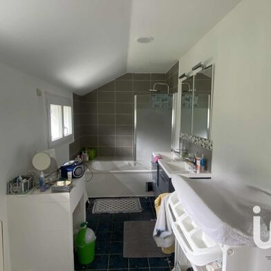 Maison 5 pièces 305000 €