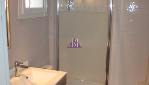 Appartement 3 pièces  à louer Hyères 83400