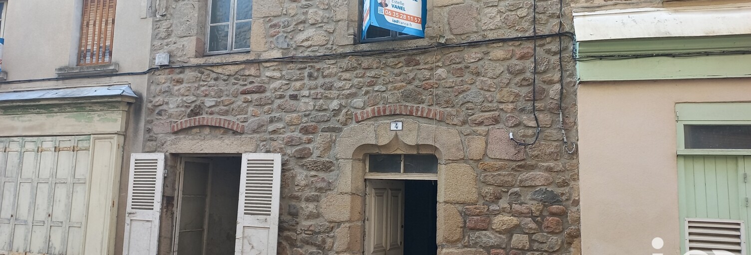 Maison 2 Pièces 160 m² à vendre à Saint-Julien-Molin-Molette (42220)