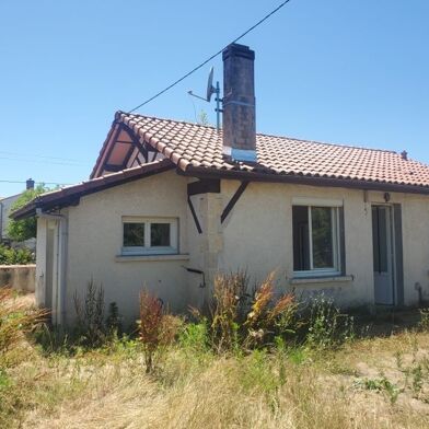 Maison 3 pièces 77420 €