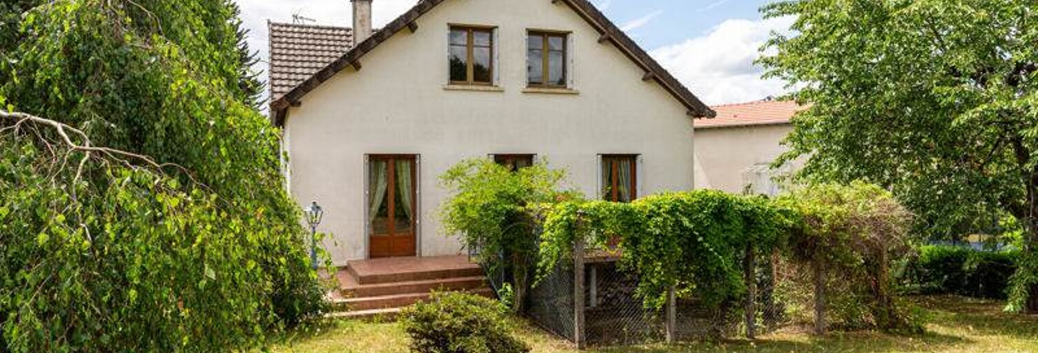 Maison 8 Pièces 165 m² à vendre à Saint-Yrieix-la-Perche (87500)