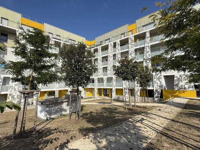 Royan appartement T2 + terrasse au prix de + parking au prix — photo du bien