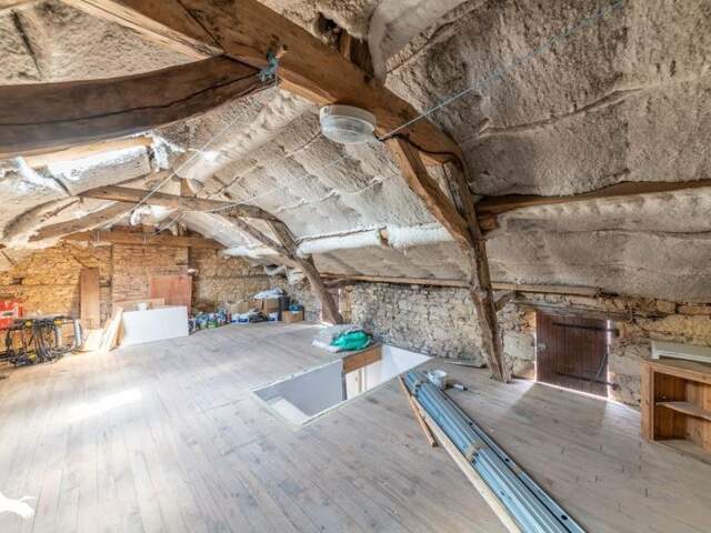 Maison de bourg de 5 pièces principales — photo du bien