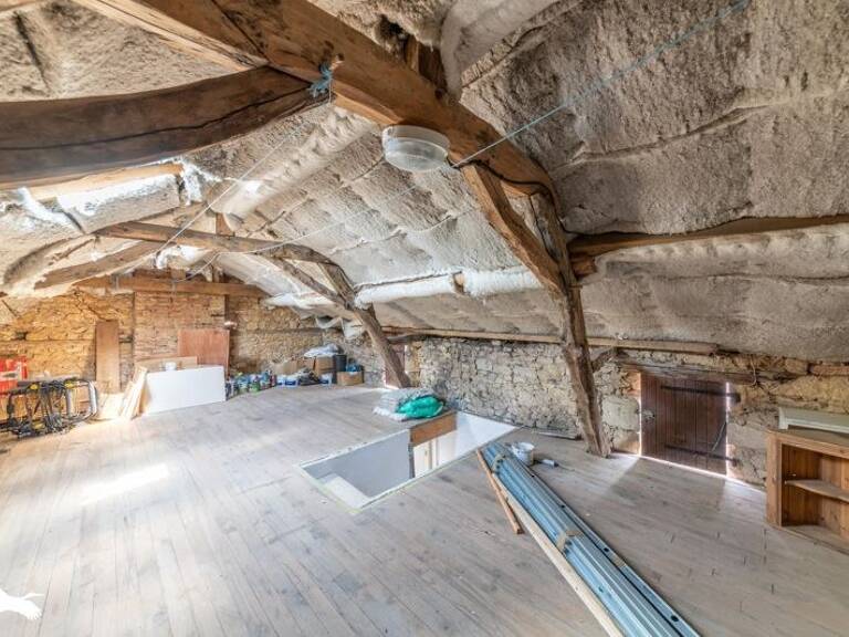 Maison de bourg de 5 pièces principales — photo 1