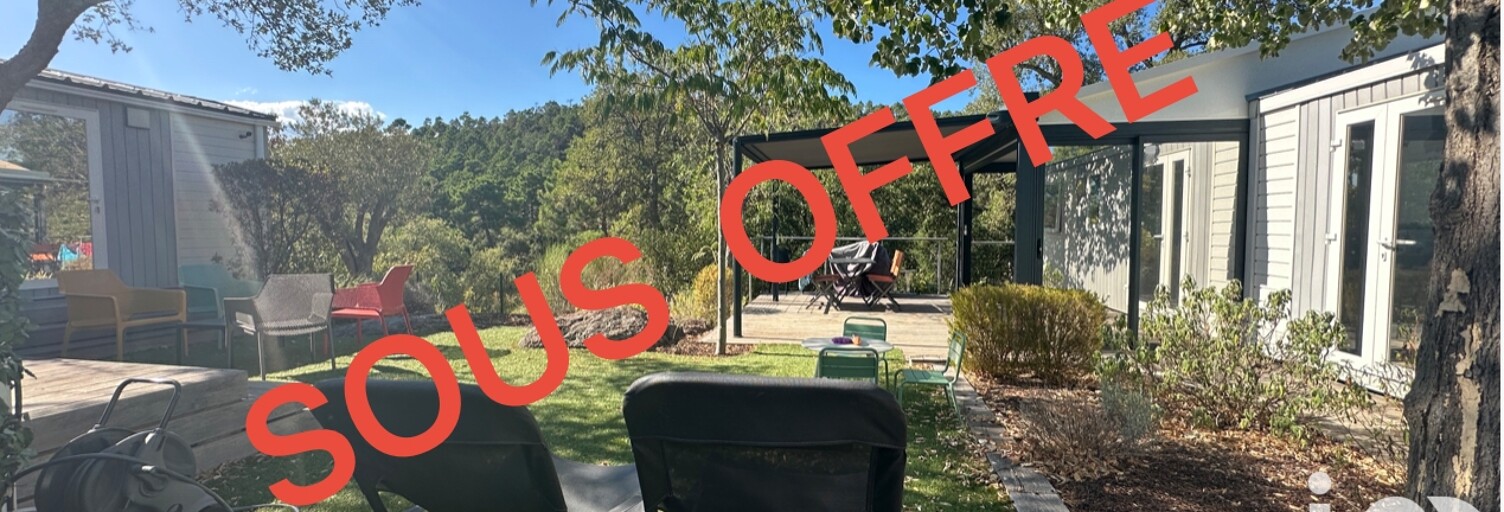 Terrain  400 m² à vendre à Fréjus (83600)