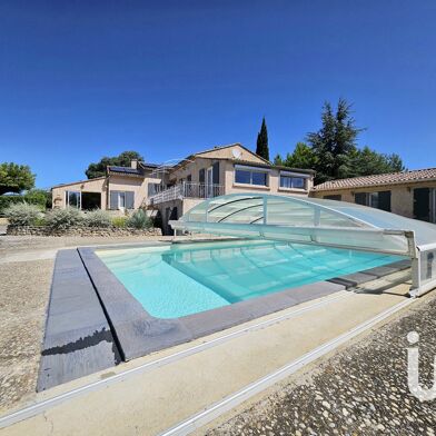 Maison 7 pièces 878900 €